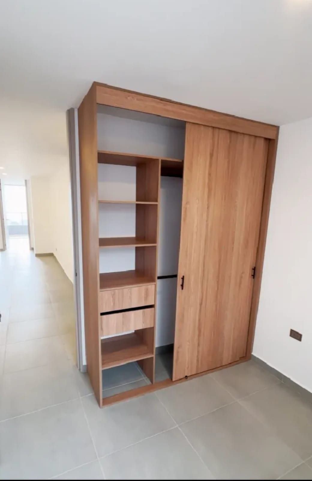 Apartamento en venta en Las Brisas, La Estrella · foto 12 de 24