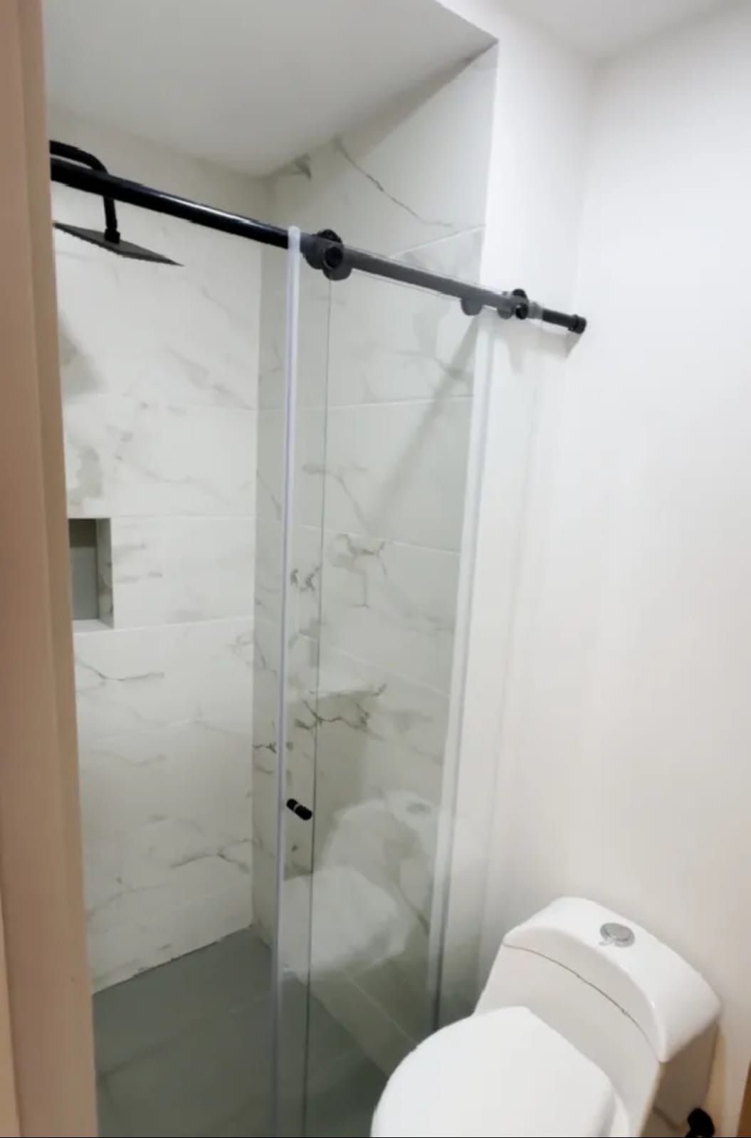 Apartamento en venta en Las Brisas, La Estrella · foto 9 de 24