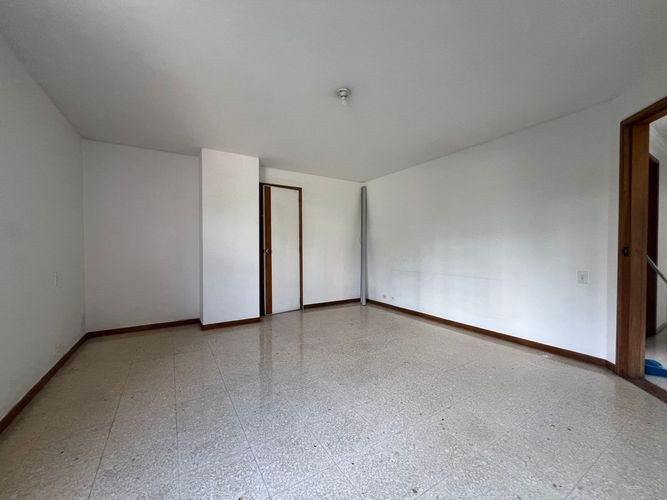 Apartamento de 3 alcobas en arriendo en El Poblado, Medellín, 125 m² · foto 10 de 13