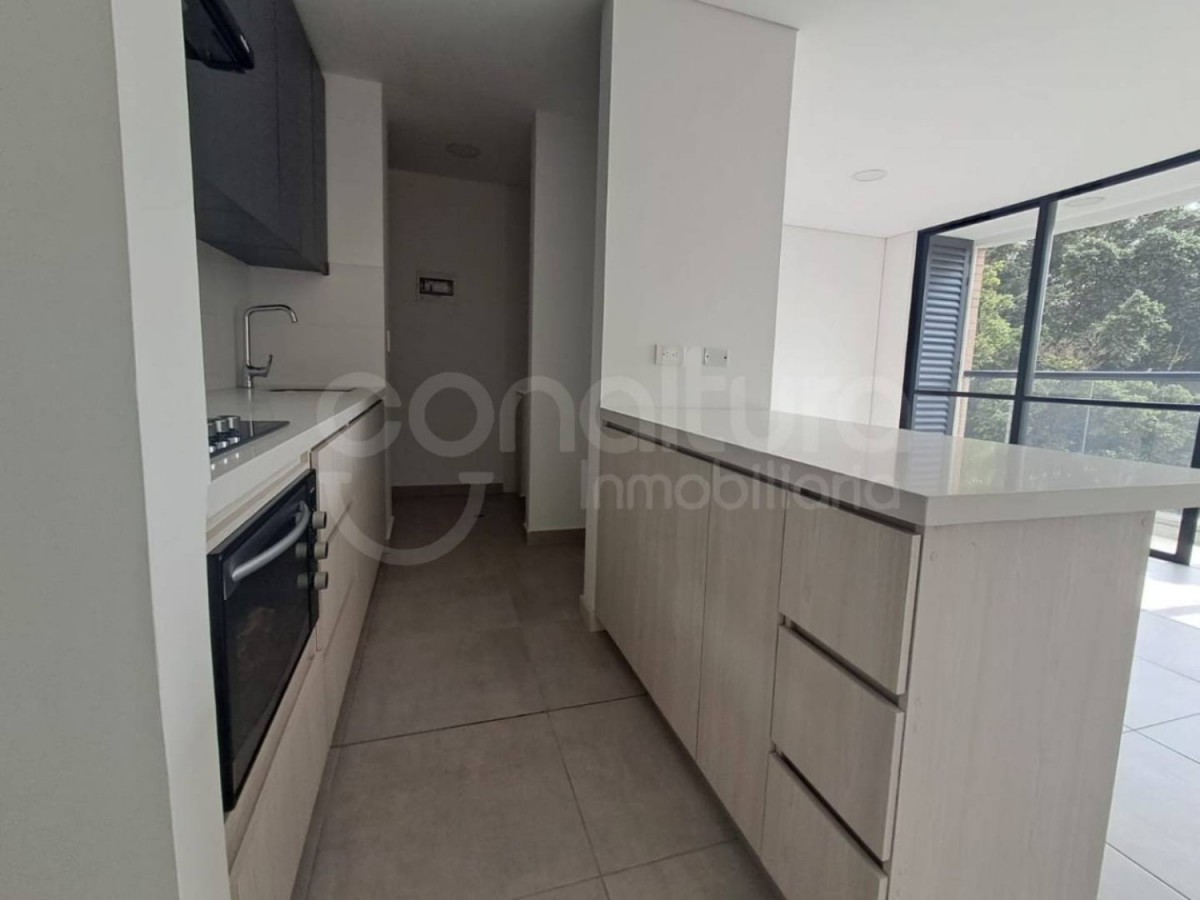 Apartamento en venta en Los colores, Medellín 2