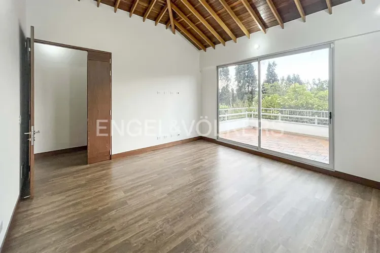 Casa de 4 alcobas en arriendo en Calahorra, Cajicá, 400 m² · foto 9 de 20