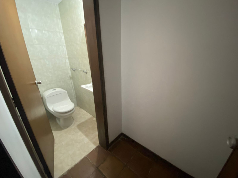 Casa en venta en Santa Ana, Bogotá · foto 3 de 24