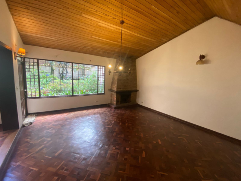 Casa en venta en Santa Ana, Bogotá · foto 7 de 24