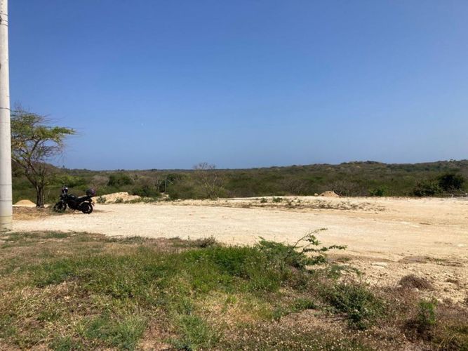 Lote en venta en Lagos Del Caujaral, Puerto Colombia, 1298 m² · foto 6 de 19