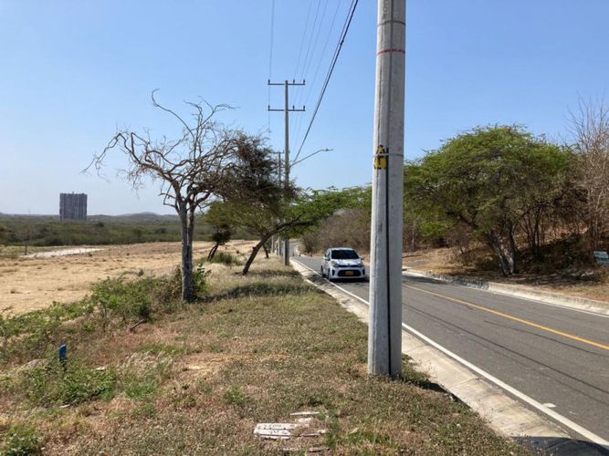 Lote en venta en Lagos Del Caujaral, Puerto Colombia, 1298 m² · foto 8 de 19