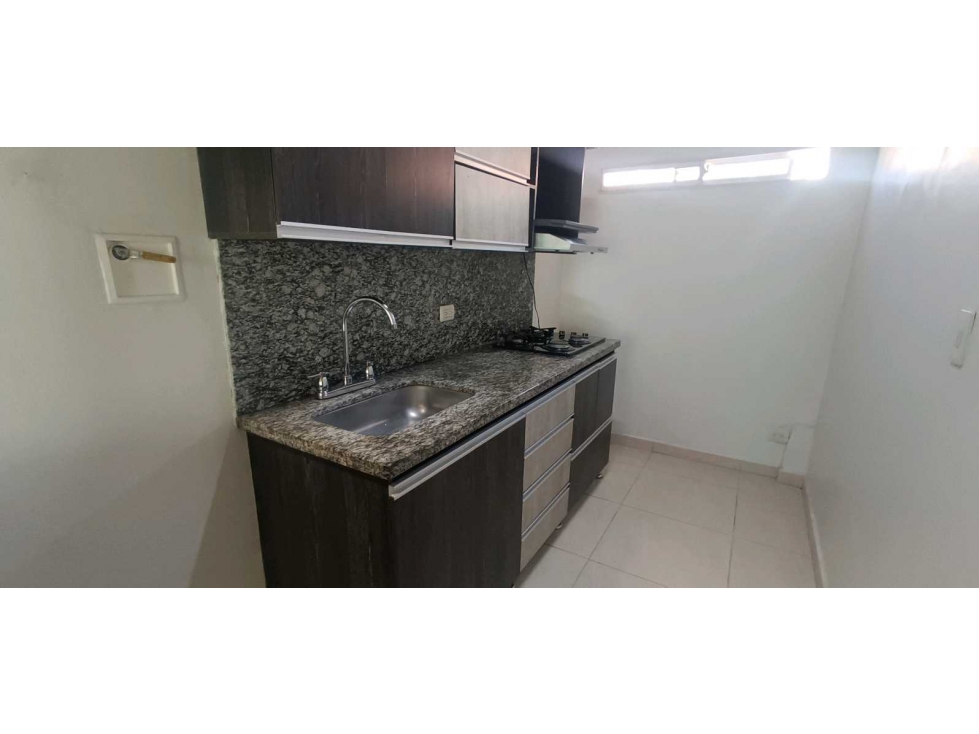Apartamento en venta en Bombona No.1, Medellín · foto 2 de 24