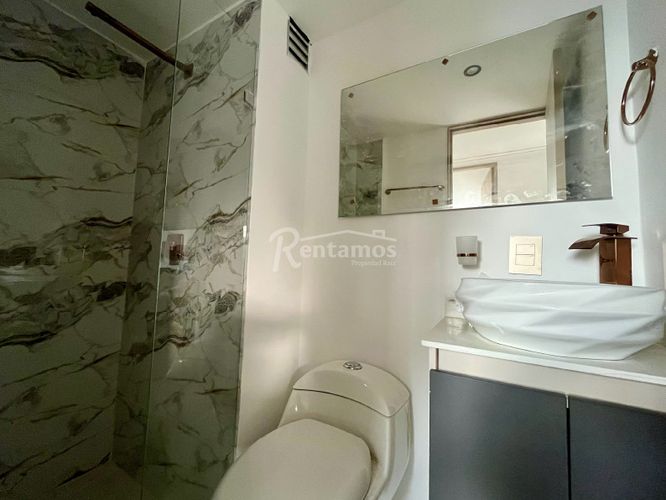 Apartamento en venta en Monteazul, Sabaneta · foto 5 de 16