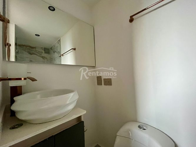 Apartamento en venta en Monteazul, Sabaneta · foto 8 de 16