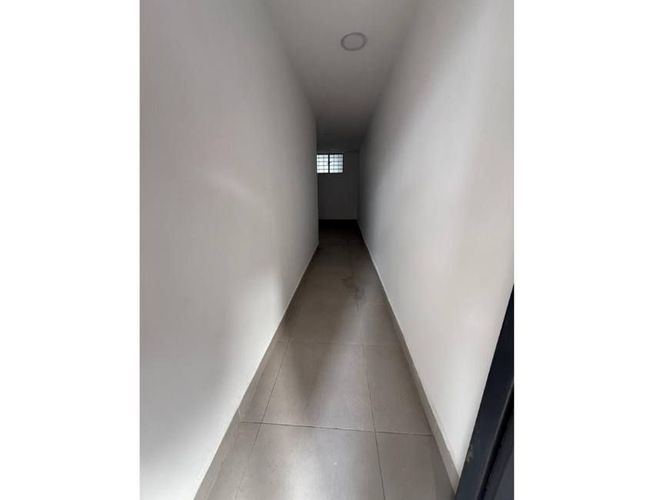 Local en arriendo en El Cinal, Bucaramanga, 21 m² · foto 5 de 5