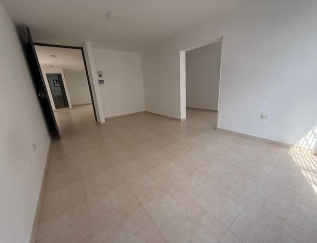 Local en arriendo en El Cinal, Bucaramanga, 28 m² · foto 5 de 5