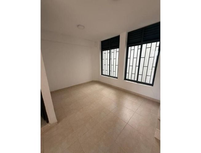 Local en arriendo en El Cinal, Bucaramanga, 17 m² · foto 3 de 4