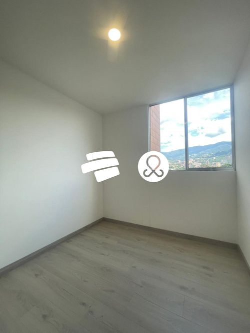 Apartamento en venta en Zona Industrial No. 1, Itagüí · foto 13 de 17