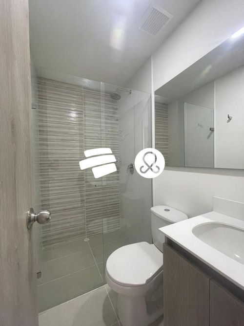 Apartamento en venta en Zona Industrial No. 1, Itagüí · foto 14 de 17