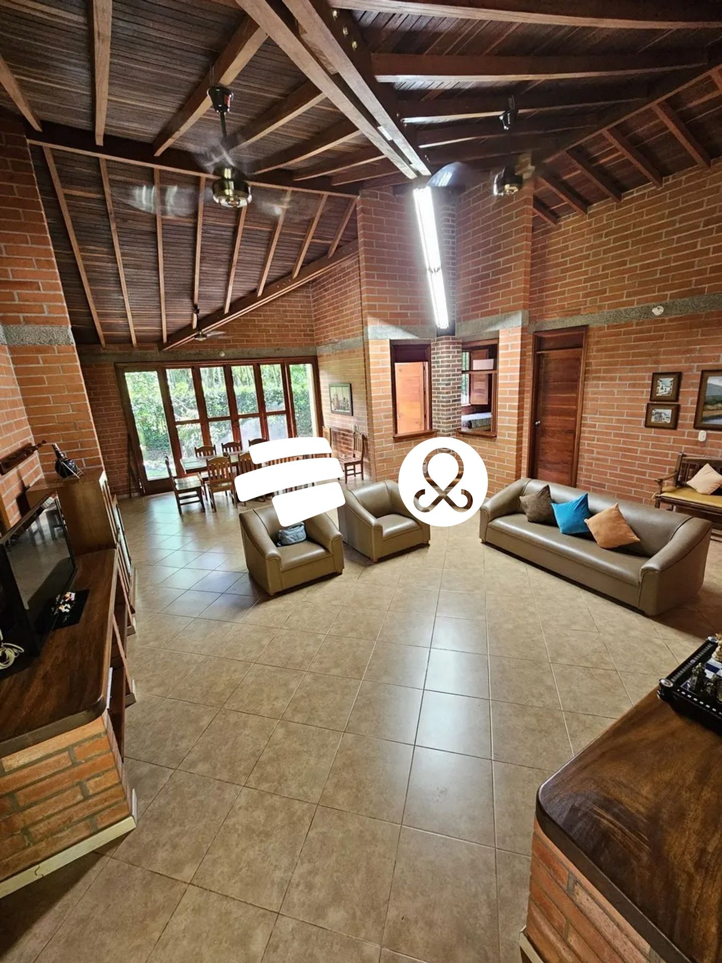 5BR House in El espinal for Sale - 4