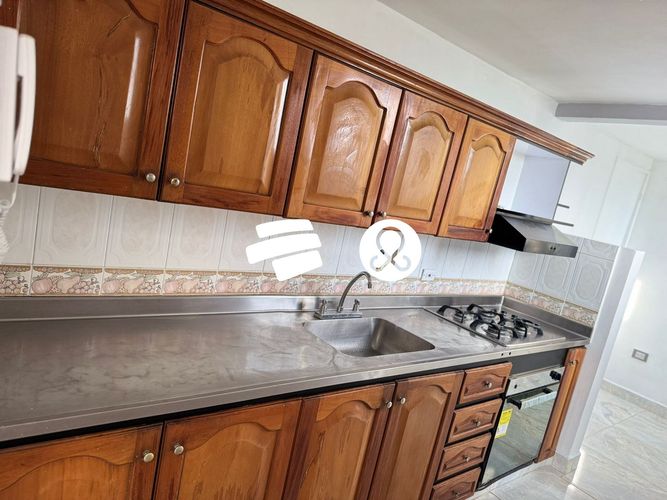 Apartamento de 3 alcobas en venta en Campo Amor, Medellín, 133 m² · foto 7 de 19