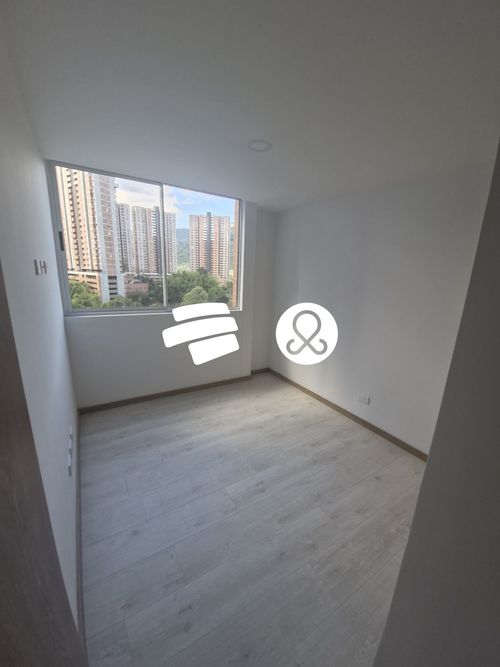 Apartamento en venta en Ditaires, Itagüí · foto 5 de 14
