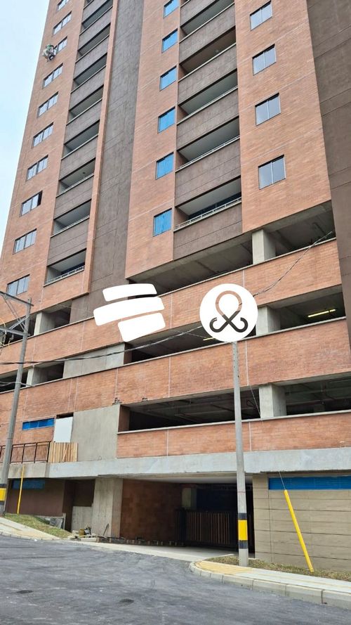 Apartamento de 2 alcobas en venta en Valle Del Lili, Cali, 56 m² · foto 2 de 17