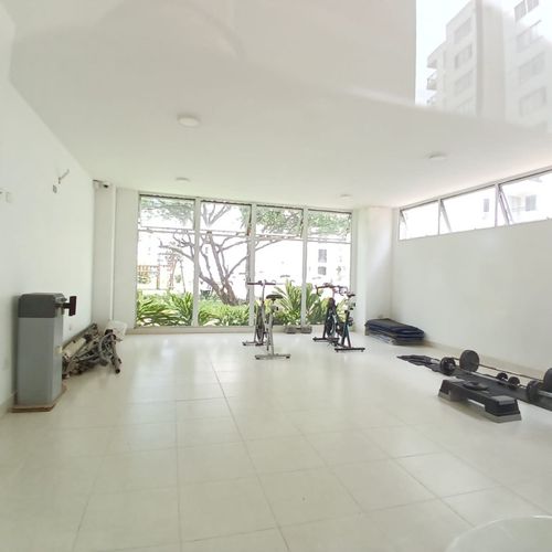 Apartamento de 3 alcobas en venta en Zona Industrial, Yumbo, 63 m² · foto 8 de 23