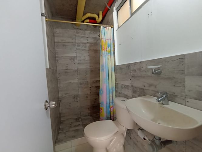 Apartamento de 3 alcobas en venta en Zona Industrial, Yumbo, 63 m² · foto 22 de 23