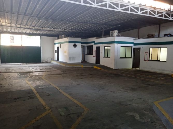 Bodega en arriendo en Vercute, Floridablanca, 480 m² · foto 2 de 9