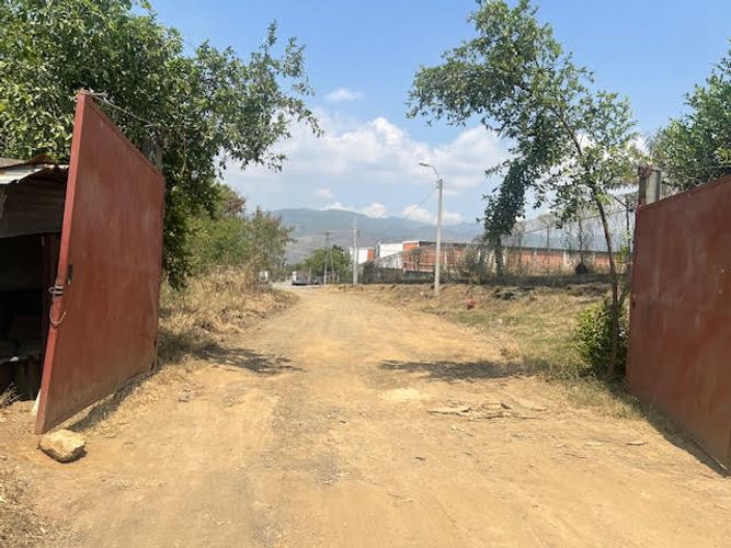 Lote en venta en Belalcazar, Yumbo · foto 3 de 13