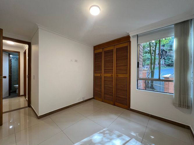 Apartamento de 3 alcobas en arriendo en El Diamante No. 2, Medellín, 87 m² · foto 13 de 16