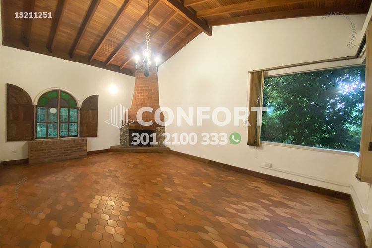 Casa de 3 alcobas en arriendo en Lalinde, Medellín, 527 m² · foto 3 de 24