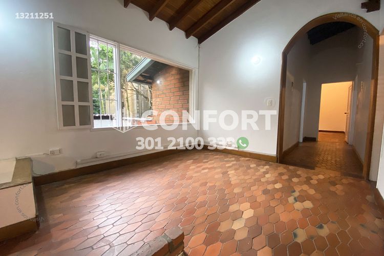 Casa de 3 alcobas en arriendo en Lalinde, Medellín, 527 m² · foto 12 de 24