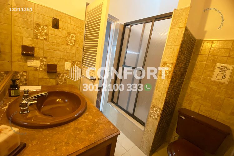 Casa de 3 alcobas en arriendo en Lalinde, Medellín, 527 m² · foto 13 de 24
