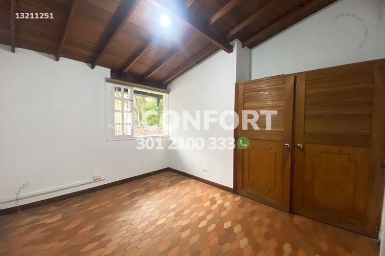 Casa de 3 alcobas en arriendo en Lalinde, Medellín, 527 m² · foto 14 de 24