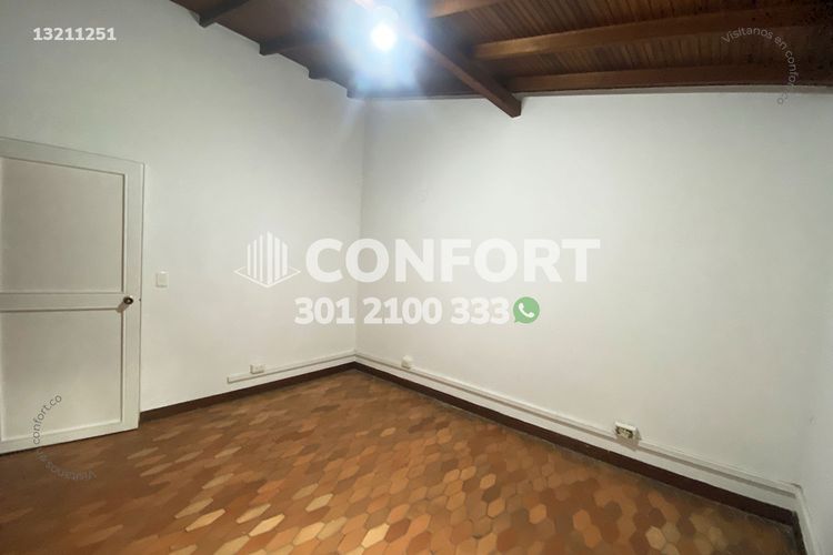 Casa de 3 alcobas en arriendo en Lalinde, Medellín, 527 m² · foto 17 de 24
