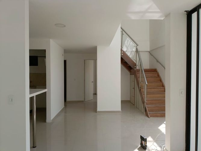Apartamento de 3 alcobas en arriendo en Belén, Medellín, 120 m² · foto 2 de 15