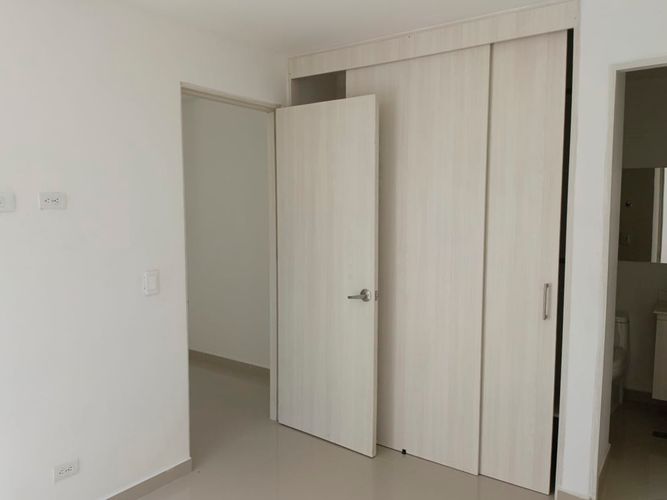 Apartamento de 3 alcobas en arriendo en Belén, Medellín, 120 m² · foto 9 de 15
