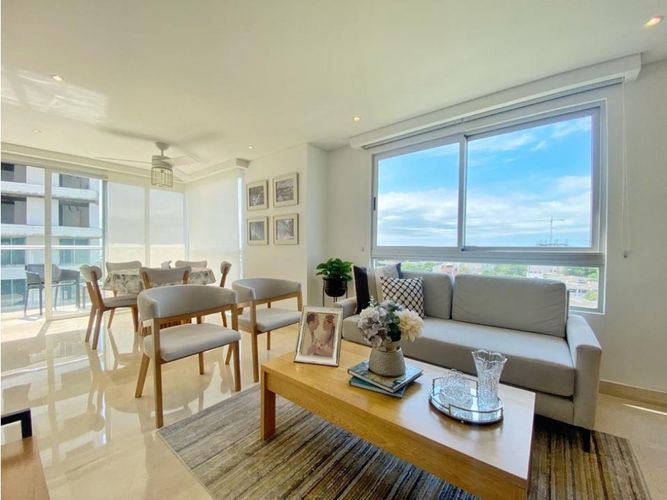 Apartamento de 3 alcobas en venta en Crespo, Cartagena, 110 m² · foto 2 de 16