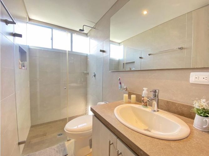 Apartamento de 3 alcobas en venta en Crespo, Cartagena, 110 m² · foto 16 de 16