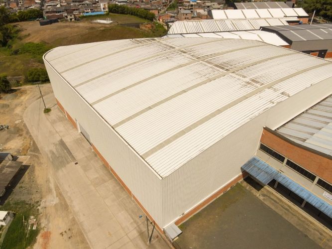 Bodega en venta en La Badea, Dosquebradas, 4200 m² · foto 2 de 15