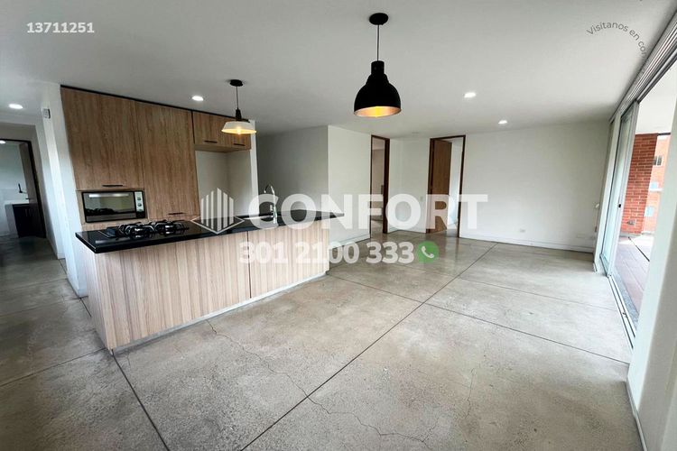 Apartamento de 2 alcobas en arriendo en Santa Maria De Los Angeles, Medellín, 127 m² · foto 3 de 19