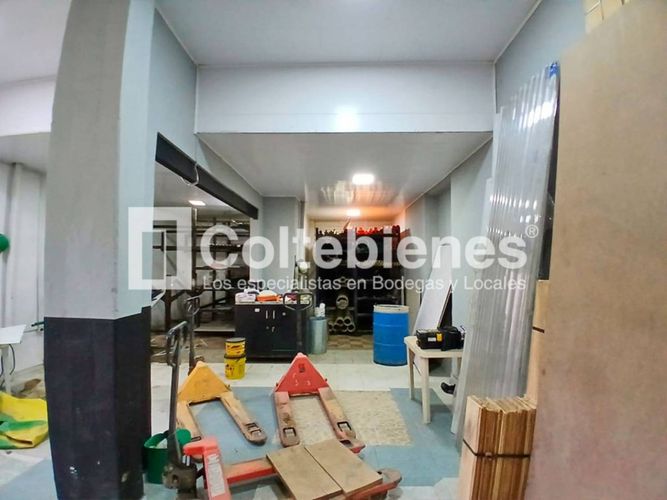 Local en venta en Prado, Medellín, 270 m² · foto 8 de 17