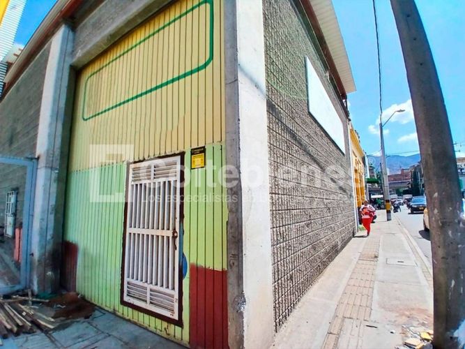 Local en venta en Prado, Medellín, 270 m² · foto 16 de 17