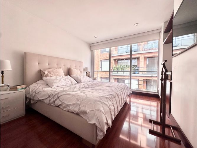 Apartamento de 3 alcobas en venta en Chicó Reservado, Bogotá, 116 m² · foto 10 de 12