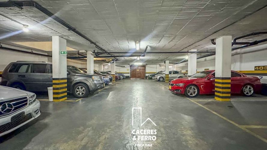 Apartamento en venta en Santa Barbara, Bogotá · foto 3 de 24
