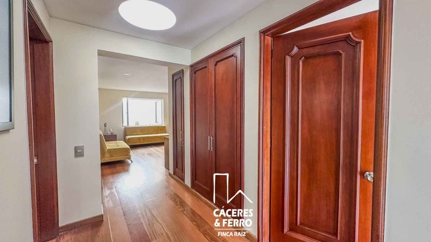 Apartamento en venta en Santa Barbara, Bogotá · foto 16 de 24