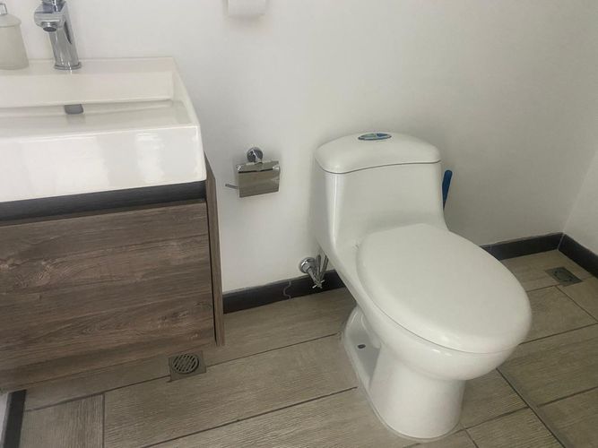Oficina en arriendo en El Poblado, Medellín, 70 m² · foto 7 de 14