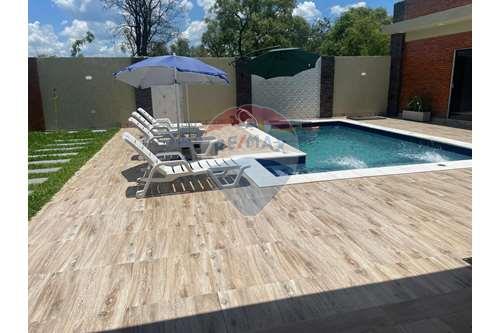 Vendo  Hermosa Casa Amoblada y Listo para Disfrutar con Doble Terreno en San Ber — foto 2
