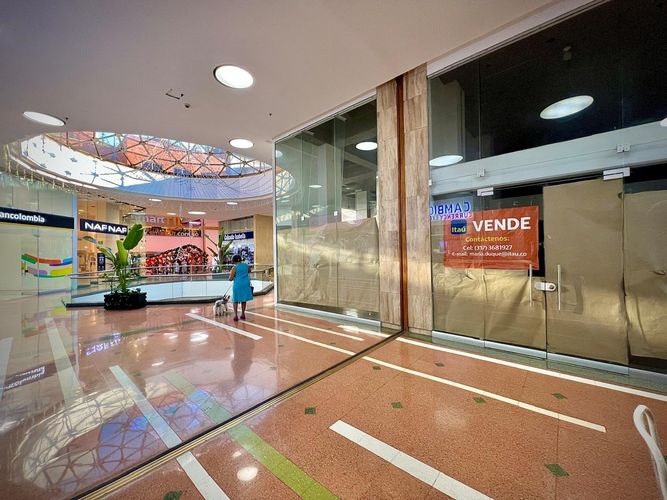 Local en venta en Conquistadores, Medellín, 69 m² · foto 7 de 12