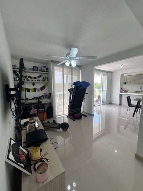 Apartamento de 2 alcobas en venta en El Castillo, Jamundí, 79 m² · foto 3 de 14