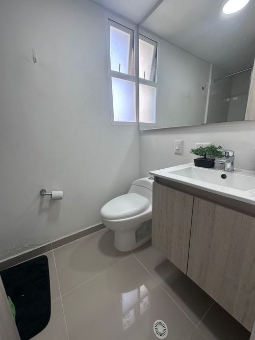 Apartamento de 2 alcobas en venta en El Castillo, Jamundí, 79 m² · foto 11 de 14