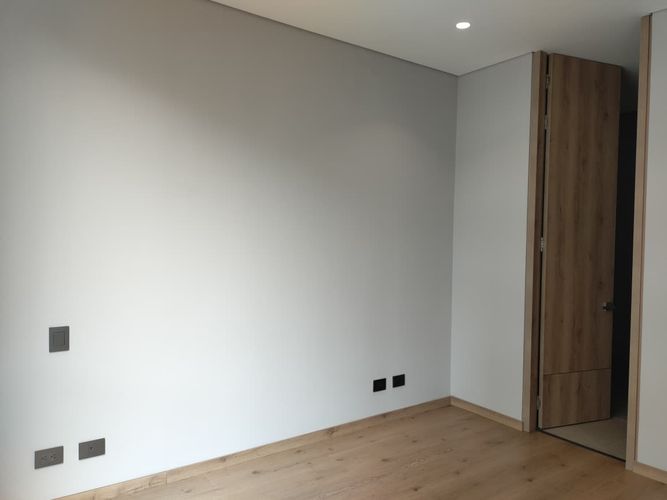 Apartamento de 3 alcobas en arriendo en El Poblado, Medellín, 174 m² · foto 7 de 18