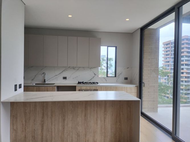 Apartamento de 3 alcobas en arriendo en El Poblado, Medellín, 174 m² · foto 12 de 18
