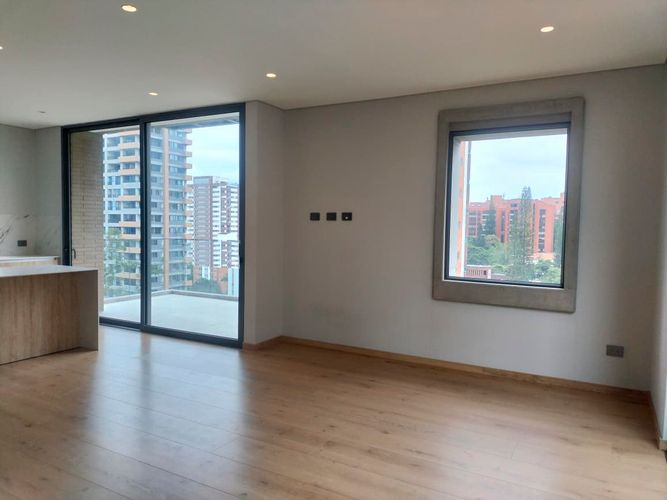 Apartamento de 3 alcobas en arriendo en El Poblado, Medellín, 174 m² · foto 17 de 18